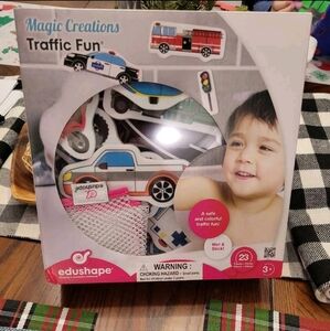 Toddler bath toys